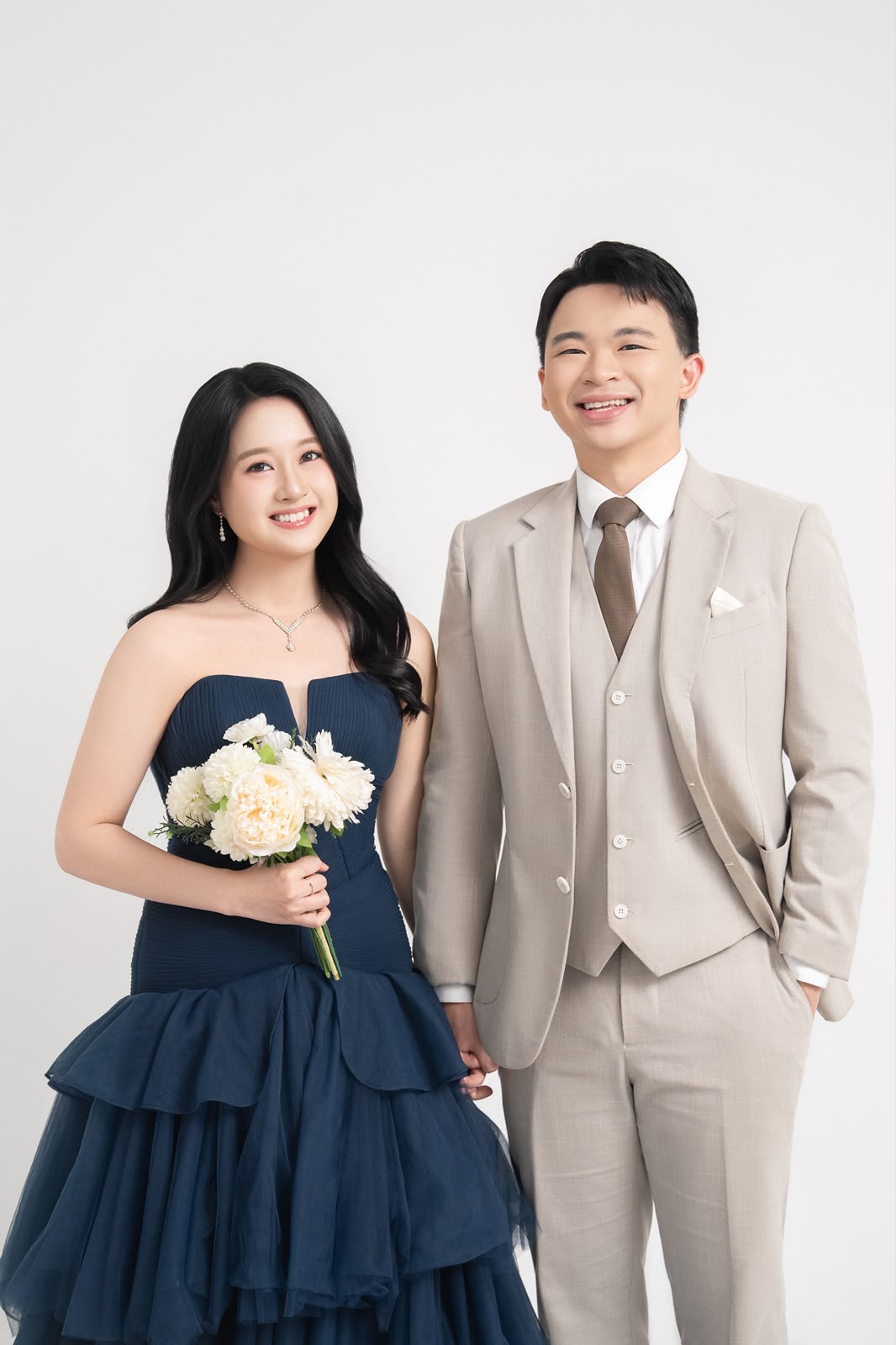 Kelwin and Christy standing together